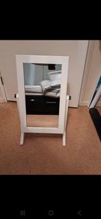 Sieradenkastje met spiegel - Zo goed als nieuw, Huis en Inrichting, Minder dan 50 cm, Ophalen of Verzenden, Zo goed als nieuw