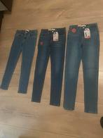 3 levi’s broeken 2 nieuw maat 152 en 1 zgan maat 140 zgan, Broek, Meisje, Nieuw, Ophalen of Verzenden