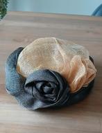 Ouderwetse brocante hoed, Kleding | Dames, Hoeden en Petten, Ophalen of Verzenden, Zo goed als nieuw, One size fits all