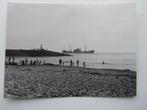 foto 70 x90 mm Vlissingen Strand met boot in Schelde, Verzamelen, Foto's en Prenten, Ophalen of Verzenden, Foto