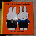Opa en Oma Pluis - Dick Bruna Nijntje, Boeken, Kinderboeken | Baby's en Peuters, Ophalen of Verzenden, Zo goed als nieuw, Dick Bruna