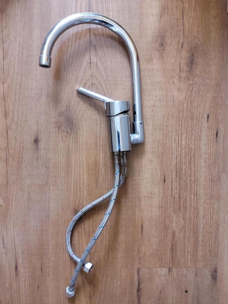 Lekkende Keukenkraan - Onderdelen kraan mengkraan, Doe-het-zelf en Verbouw, Sanitair, Gebruikt, Kraan, Chroom, Ophalen of Verzenden
