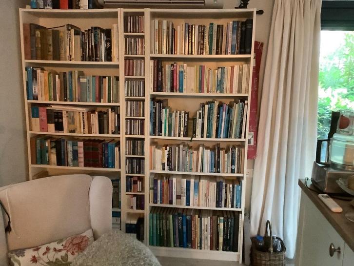 Billy boekenkasten, Huis en Inrichting, Kasten | Boekenkasten, Gebruikt, 50 tot 100 cm, 200 cm of meer, 25 tot 50 cm, Met deur(en)