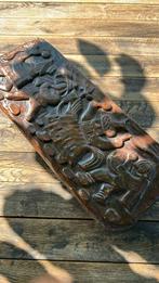 Vintage handgestoken houtsnijwerk doos folklore, Ophalen of Verzenden