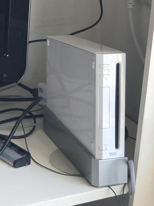 Nintendo Wii, Spelcomputers en Games, Spelcomputers | Nintendo Wii, Gebruikt, Met 2 controllers, Met games, Met Balance Board