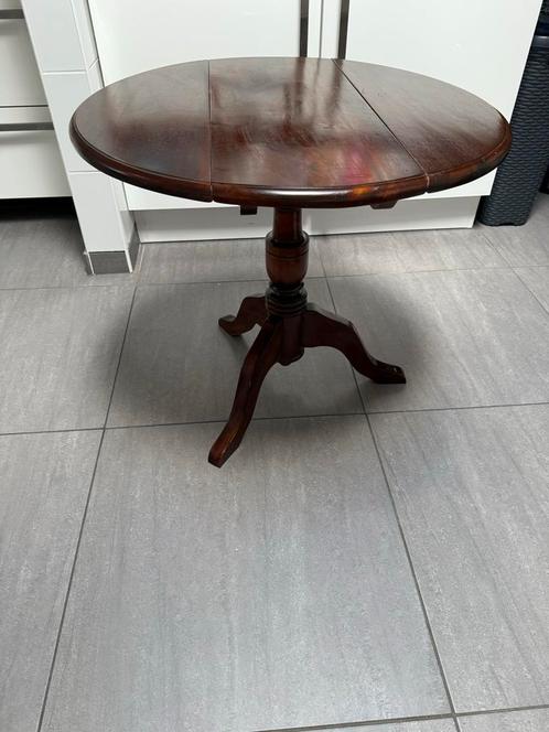 Opklapbaar Tafeltje, Huis en Inrichting, Tafels | Sidetables, Gebruikt, 50 tot 75 cm, 50 tot 100 cm, Rond, Ophalen of Verzenden