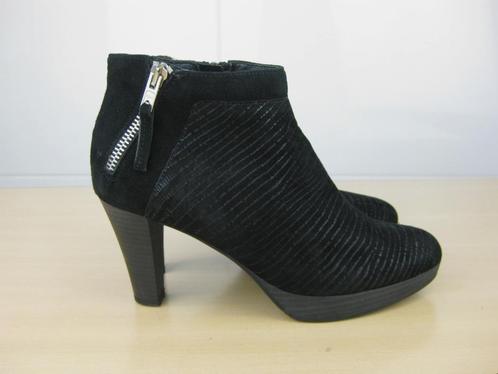 Carmens leer zwarte enkellaarsjes met hakken mt 37 ZGAN, Kleding | Dames, Schoenen, Zo goed als nieuw, Lage of Enkellaarzen, Zwart