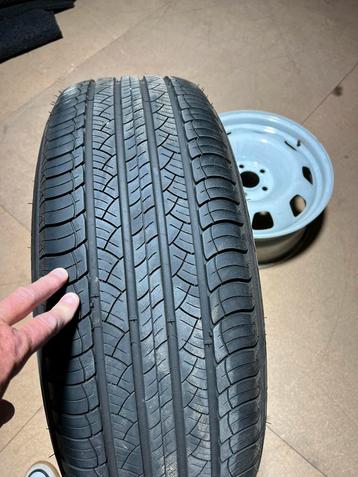 Michelin Latitude Tour HP 255/70/18 beschikbaar voor biedingen