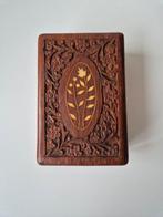 Handgesneden houten vintage sierdoosje, Antiek en Kunst, Curiosa en Brocante, Ophalen of Verzenden