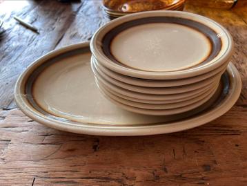 Vintage gebak servies beschikbaar voor biedingen
