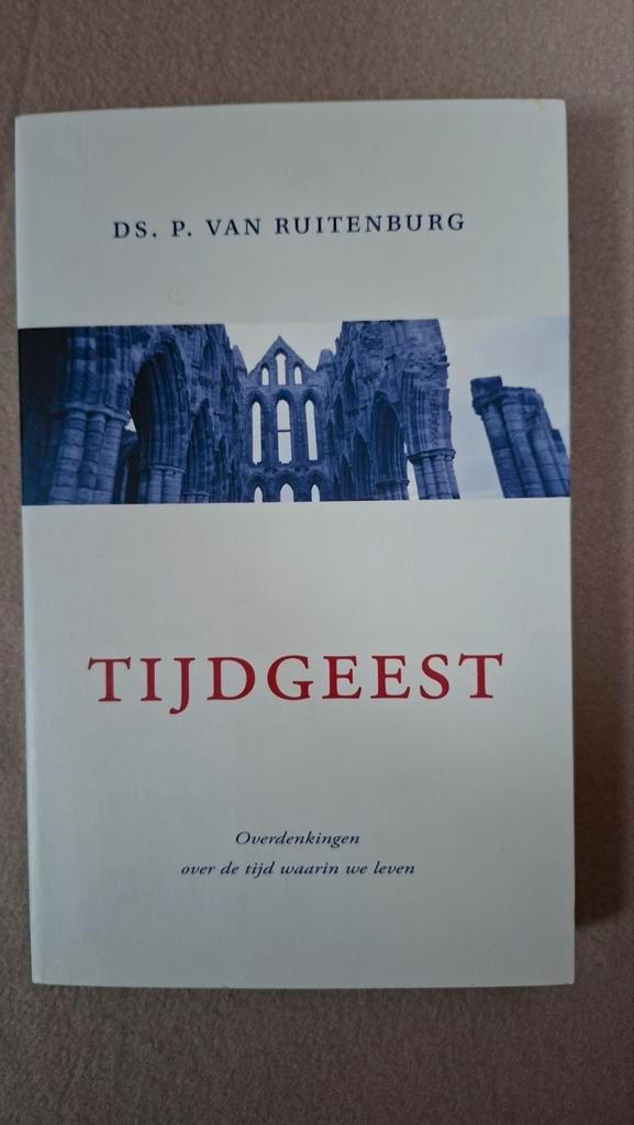 Ds. P. van Ruitenburg - Tijdgeest, Boeken, Godsdienst en Theologie, Zo goed als nieuw, Ophalen of Verzenden
