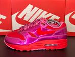 Nike Air Max 1 Playful Pink and University Red mt. 42, Nike, Nieuw, Ophalen of Verzenden, Sneakers of Gympen