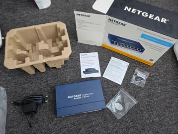 Netgear GS108v4 8-Poorts Gigabit Switch – Inc. Adapter beschikbaar voor biedingen