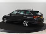 Skoda Octavia 1.0 e-TSI Business Edition Plus | Panoramadak, Auto's, Stof, Gebruikt, Euro 6, Zwart