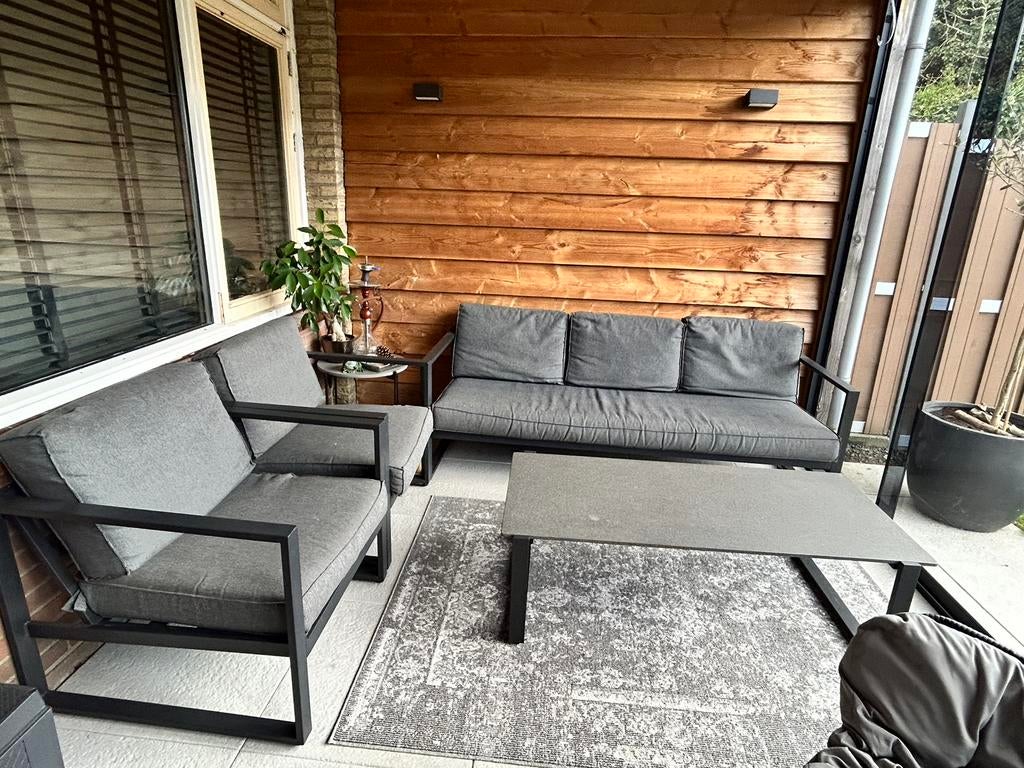 Tuinset, Ophalen, Zo goed als nieuw