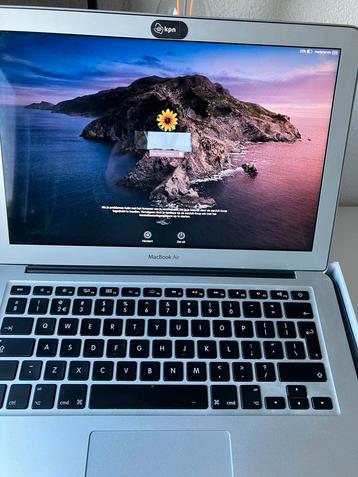 Apple laptop Macbook Air in originele doos beschikbaar voor biedingen