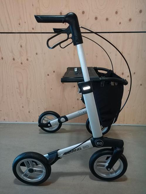 Gemino 30 Comfort lichtgewicht rollator incl Servicebeurt., Diversen, Rollators, Zo goed als nieuw, Lichtgewicht, Opvouwbaar, Ophalen of Verzenden