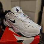 Nike M2K Tekno - maat 44 - zgan - wit met zwarte swoosh, Wit, Nike, Ophalen of Verzenden, Sneakers of Gympen