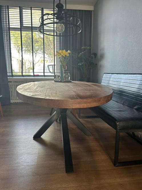 Ovale eettafel met stalen onderstel, Huis en Inrichting, Tafels | Eettafels, Zo goed als nieuw, 50 tot 100 cm, 200 cm of meer
