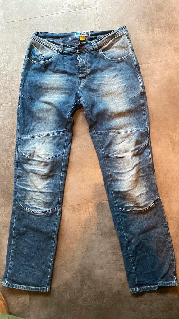 2x Denim stretch motorjeans,regular fit, mt.38 met protectie, Motoren, Kleding | Motorkleding, Broek | textiel, Heren, Tweedehands