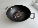 Le creuset wokpan, Ophalen of Verzenden, Zo goed als nieuw, Gietijzer, Wok