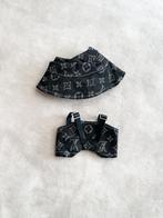 Labubu outfit, Verzamelen, Poppen, Ophalen of Verzenden, Zo goed als nieuw, Kleertjes
