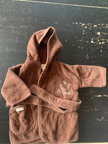 Bruine Badjas met Capuchon beschikbaar voor biedingen