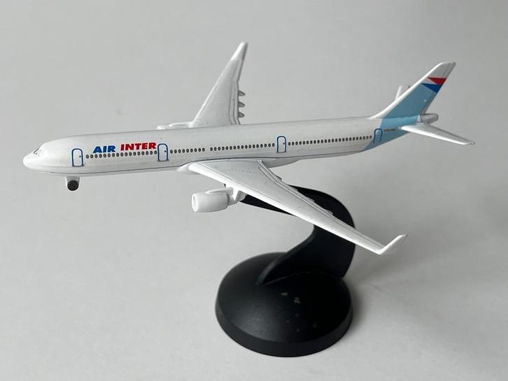 Schabak 1:600 - Airbus A330, Verzamelen, Luchtvaart en Vliegtuigspotten, Zo goed als nieuw, Schaalmodel, Ophalen of Verzenden