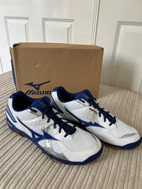 Mizuno zaalschoenen indoor volleybal handbal maat 46,5 NIEUW, Sport en Fitness, Volleybal, Nieuw, Schoenen, Ophalen of Verzenden