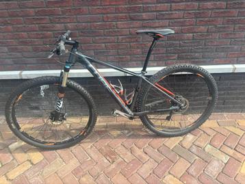 Cube reaction, cross country, Mountainbike beschikbaar voor biedingen