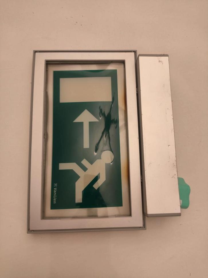 Van Lienen Nooduitgang Verlichting, Doe-het-zelf en Verbouw, Bouwverlichting, Ophalen of Verzenden