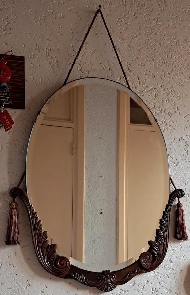 Antieke ovale spiegel met geslepen glas, Antiek en Kunst, Antiek | Spiegels, 50 tot 100 cm, Minder dan 100 cm, Ovaal, Ophalen of Verzenden