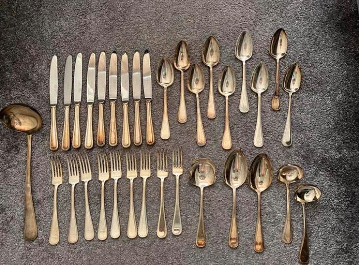 Zwaar verzilverd 9 persoons bestekset van Sola exclusief, Antiek en Kunst, Antiek | Bestek, Ophalen of Verzenden