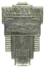 PLAQUETTE 1935 Chris van der Hoef : AVRO Luistervinken, Verzenden