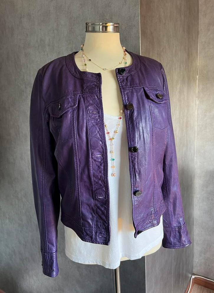 Claudia Strater 40 Paars leder jasje Jack leer jacket, Kleding | Dames, Jasjes, Kostuums en Pakken, Zo goed als nieuw, Maat 38/40 (M)
