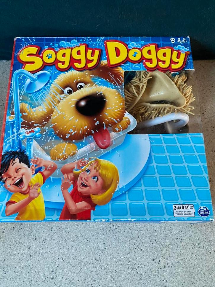 Sloggy Doggy spel, Hobby en Vrije tijd, Gezelschapsspellen | Overige, Gebruikt, Ophalen