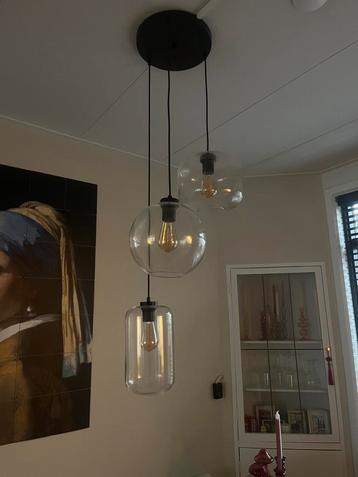 Hanglamp - 3 glazen bollen beschikbaar voor biedingen