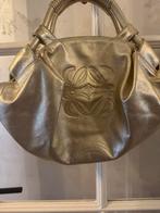 Loewe tas 100 % origineel, Sieraden, Tassen en Uiterlijk, Tassen | Damestassen, Ophalen of Verzenden, Zo goed als nieuw