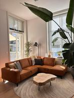 Prachtige cognac microleren hoekbank bohemian Japandi stijl, Ophalen, 250 tot 300 cm, Leer, Zo goed als nieuw