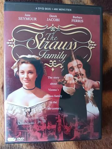 The Strauss Family - 4 DVD Boxset beschikbaar voor biedingen