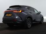 Lexus NX 350h AWD Launch Edition | Head-up Display | Stoelve, Auto's, Lexus, Te koop, Zilver of Grijs, 242 pk, Gebruikt