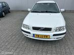 Volvo S40 1.6 in nieuwstaat, Auto's, Volvo, Gebruikt, 4 cilinders, Wit, Handgeschakeld