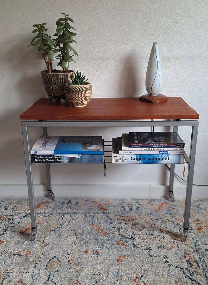 Vintage tafel bijzettafel trolley tv audio verrijdbaar retro, Huis en Inrichting, Tafels | Sidetables, Gebruikt, 25 tot 50 cm