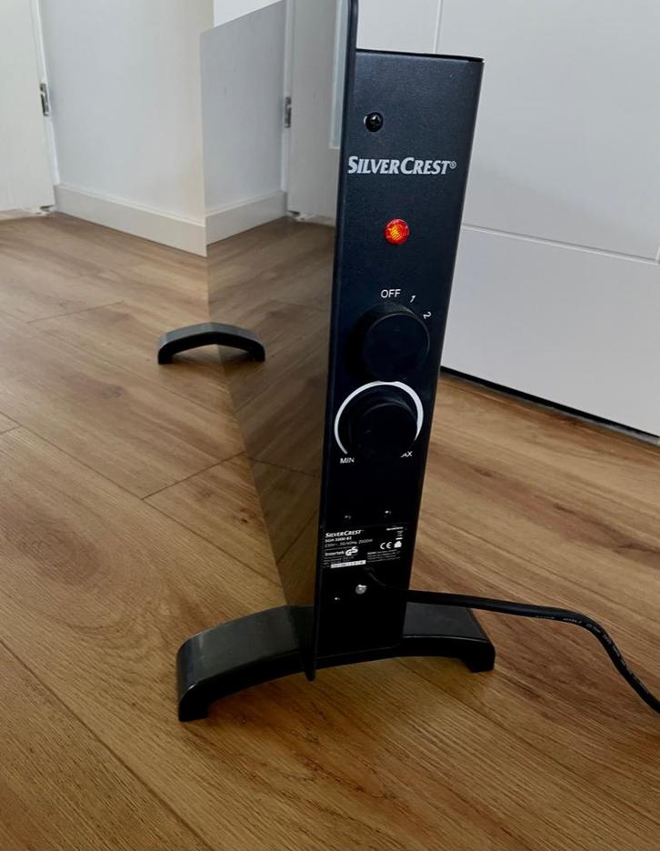 SILVERCREST elektrische convector glas radiator (zwart), Doe-het-zelf en Verbouw, Verwarming en Radiatoren, Zo goed als nieuw