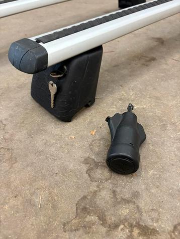 Volvo dakdragers beschikbaar voor biedingen