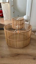 Hanglamp rotan, Huis en Inrichting, Lampen | Hanglampen, Ophalen, Zo goed als nieuw, Overige materialen, 50 tot 75 cm