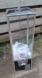 Snoep automaat met capsules met tattoo stencils, Ophalen, Zo goed als nieuw