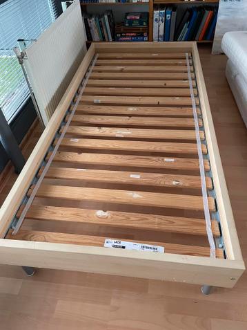 Eenpersoons ikea bed - afbeelding 1