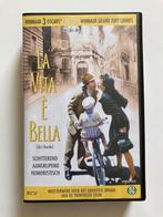 LA VITA E BELLA (VHS), Cd's en Dvd's, VHS | Film, Alle leeftijden, Ophalen of Verzenden, Zo goed als nieuw