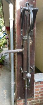 Antieke Waterpomp - Gietijzer & Hout, Antiek en Kunst, Antiek | Gereedschap en Instrumenten, Ophalen